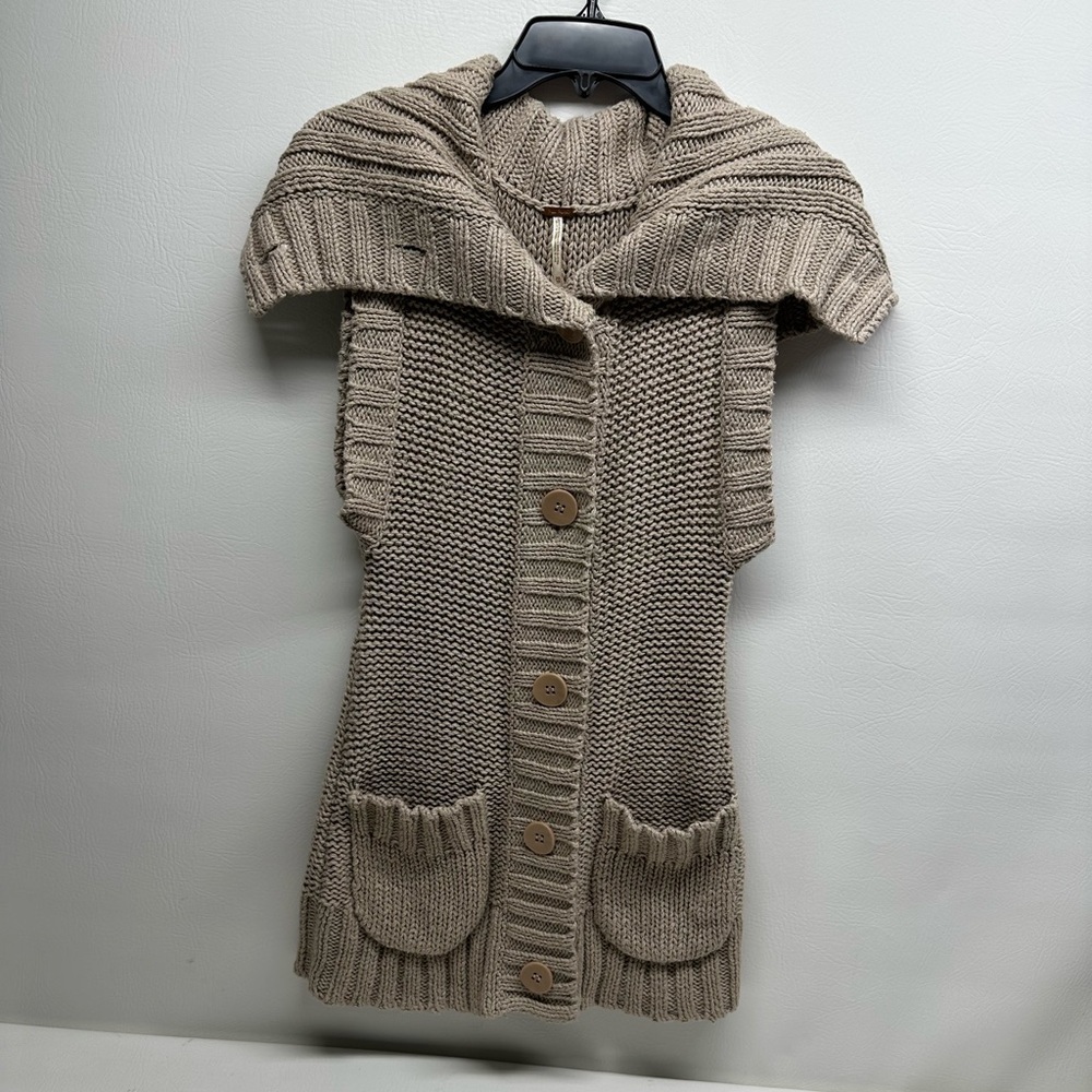 Free people knit sleeveless cardigan size XS boho